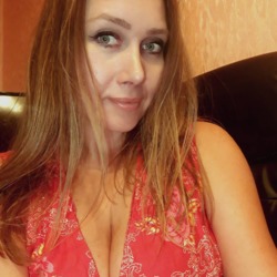 Kalorte is looking for singles for a date