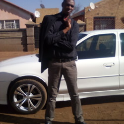 Tsekojeremiah is looking for singles for a date